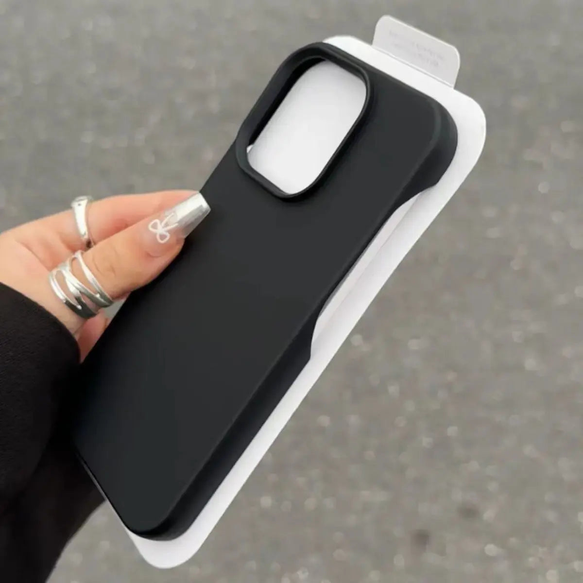 Funda iPhone Semirrígida de Silicona Esmerilada - Protección Elegante Antihuellas